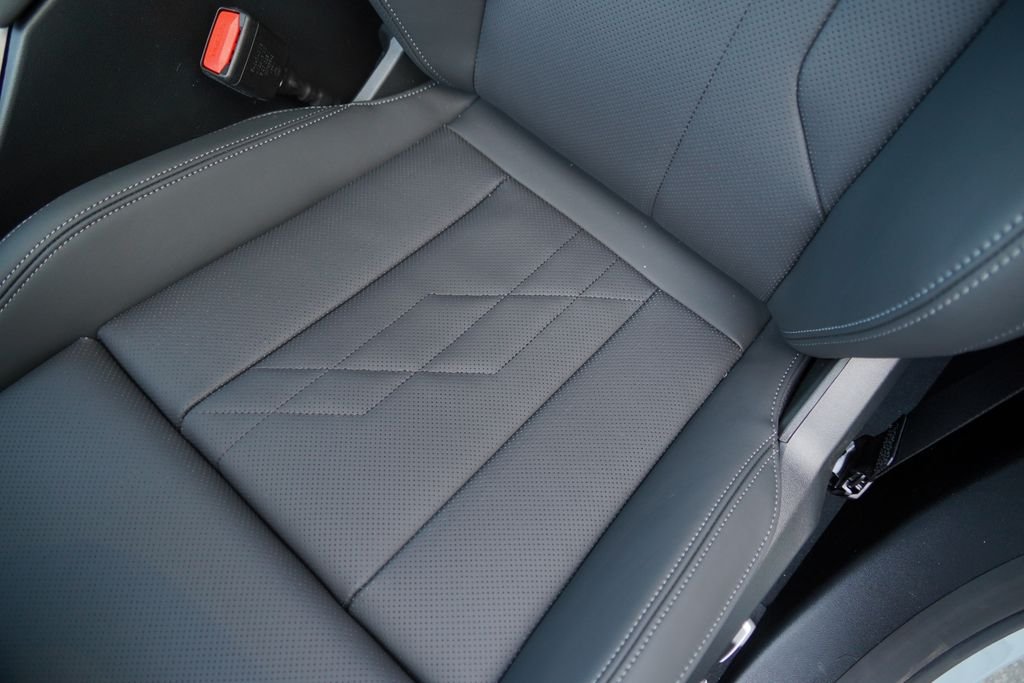 New 2026 Brooklyn Grey Metallic BMW 30 xDrive image 11