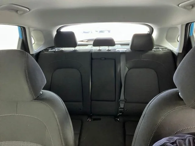 Used 2022 Green Hyundai SEL image 23