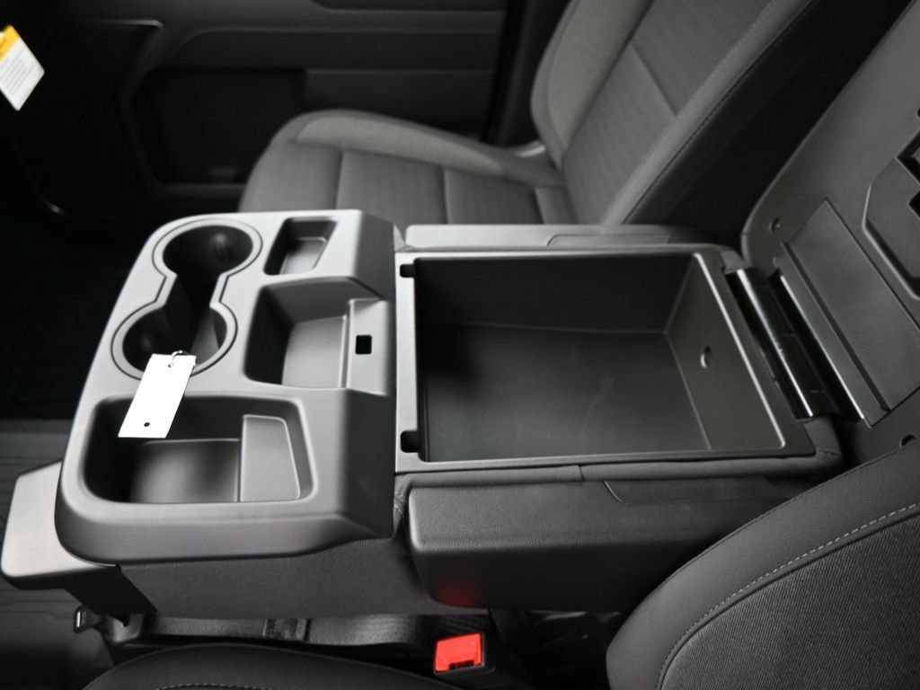 2026 GMC Sierra 3500HD SLE - Photo 19