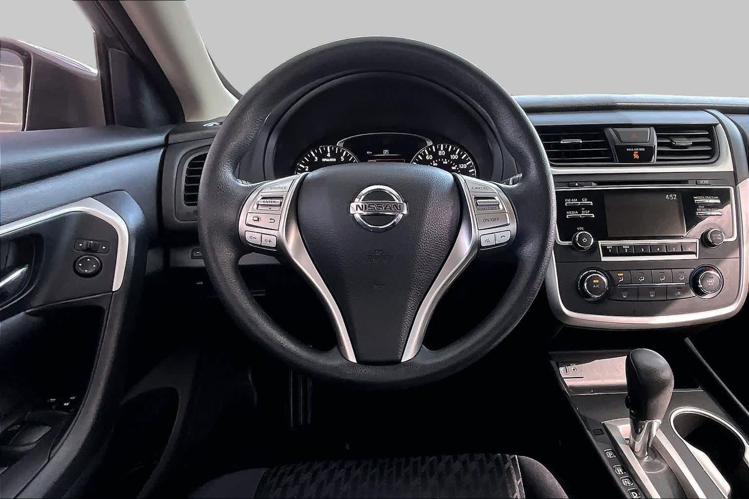 Used 2018 Gun Metallic Nissan 2.5 S image 5