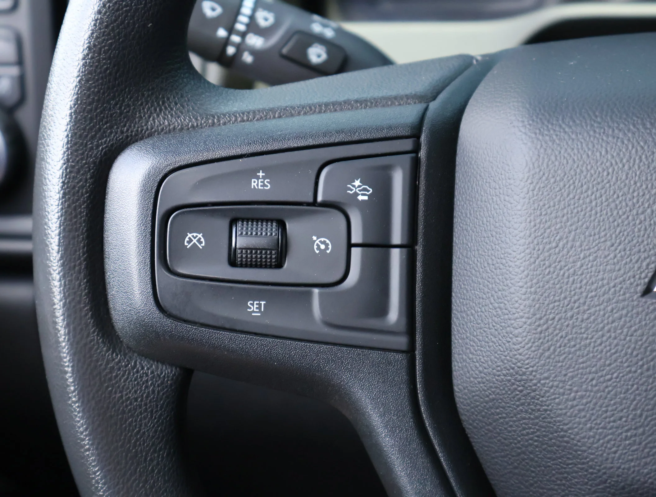 Used 2025 Summit White Chevrolet Custom image 14
