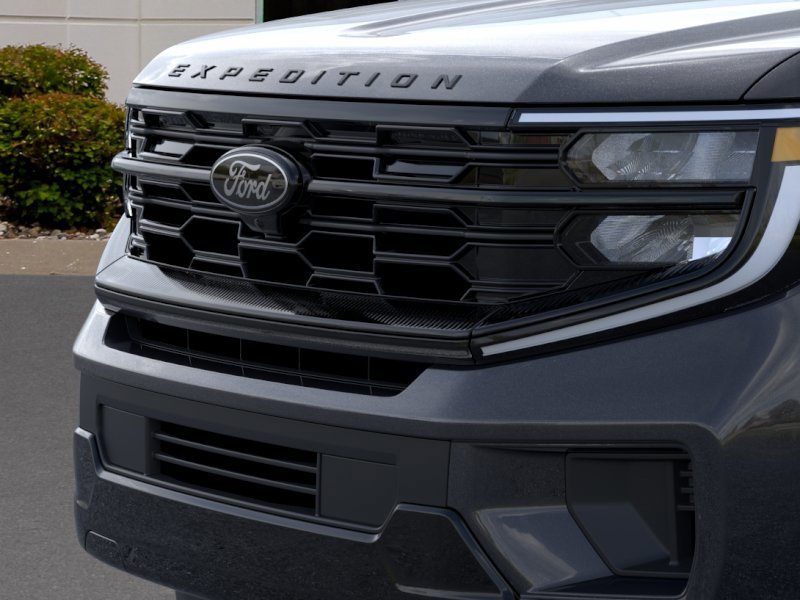 New 2026 Dark Matter Gray Metallic Ford Platinum image 17