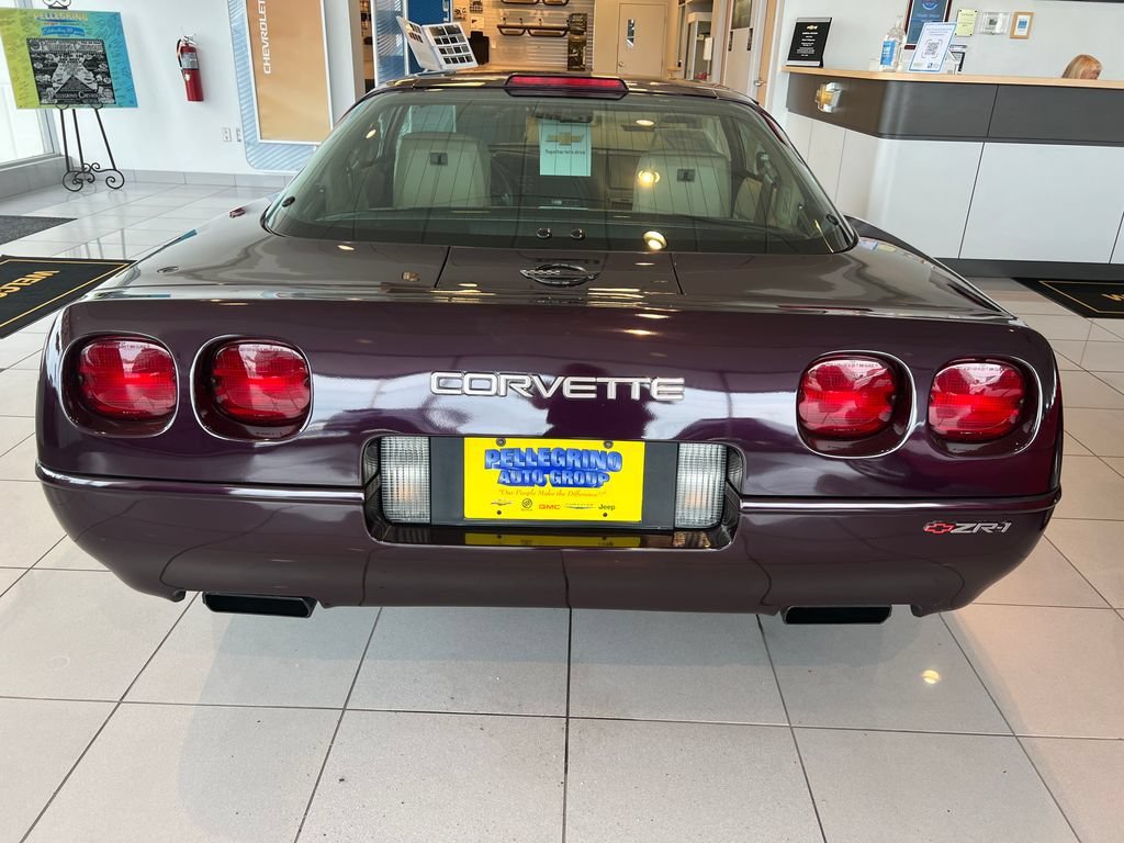 Used 1992 Black-rose Chevrolet NA image 7