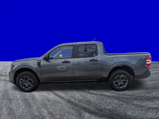 New 2026 Carbonized Gray Metallic Ford XLT image 7
