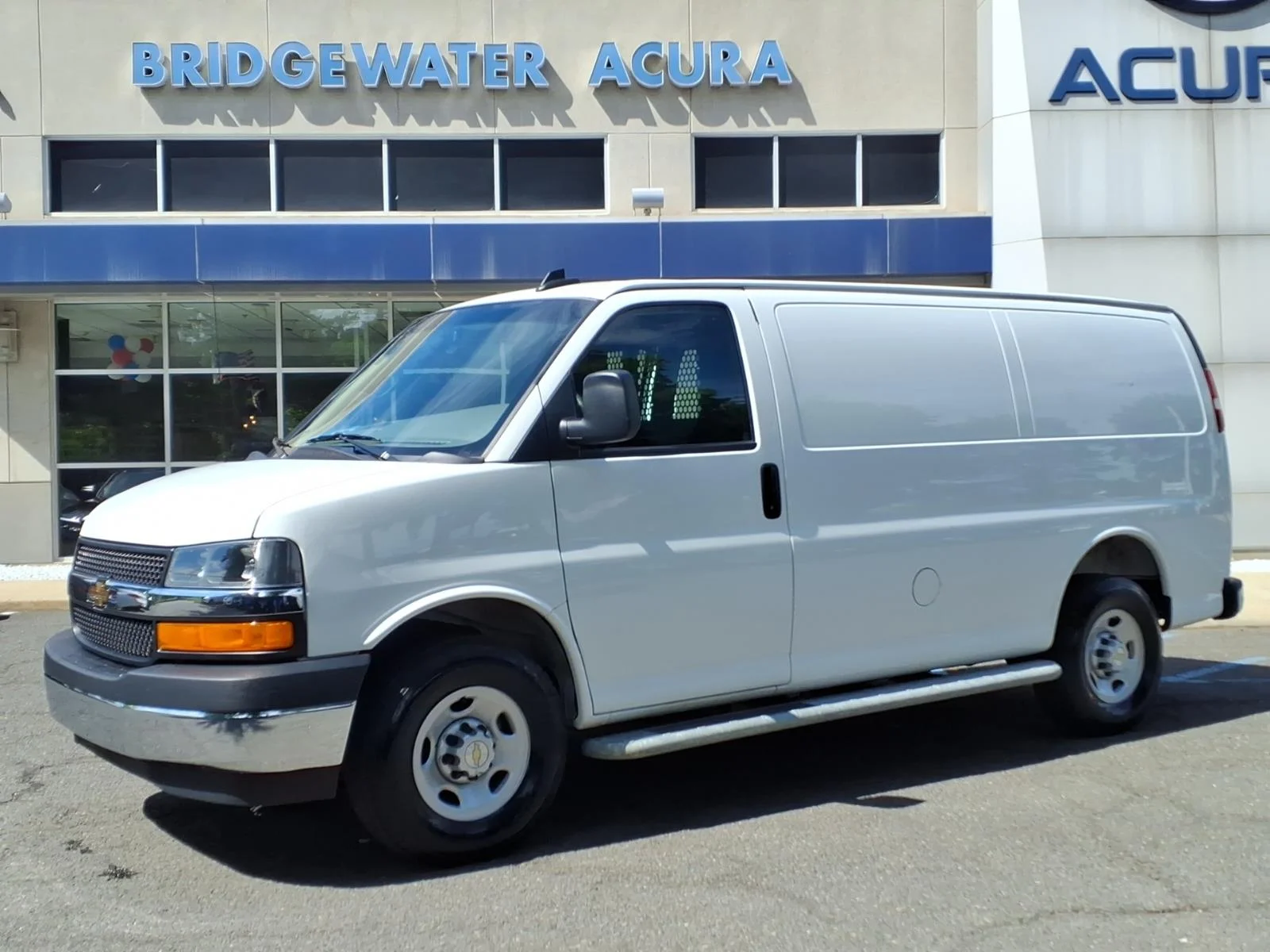 2024 Chevrolet Express 2500 Work Van HD's photo