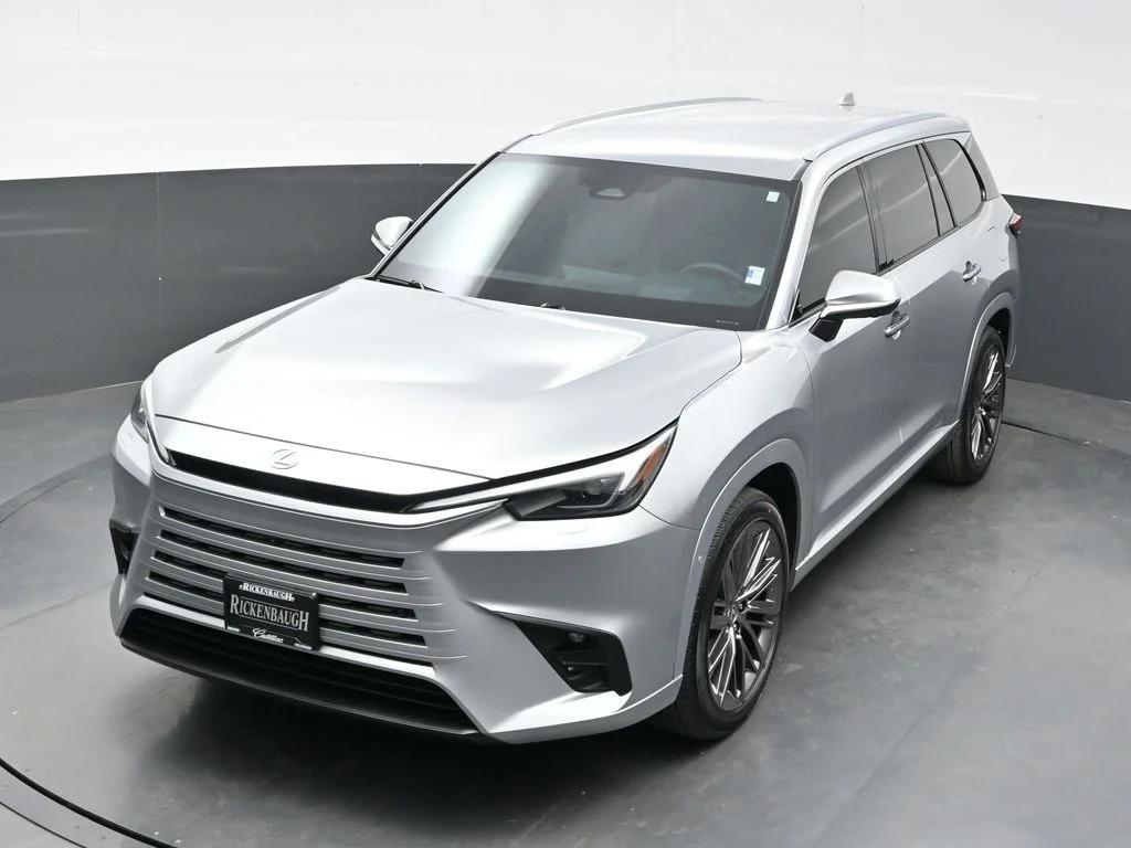 Used 2024 Silver Lexus 550h+ Luxury image 42