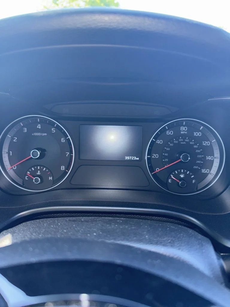Used 2023 Gray Kia GT-Line image 8