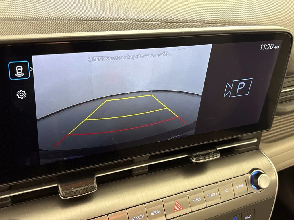 Used 2025 Gray Hyundai SEL image 36