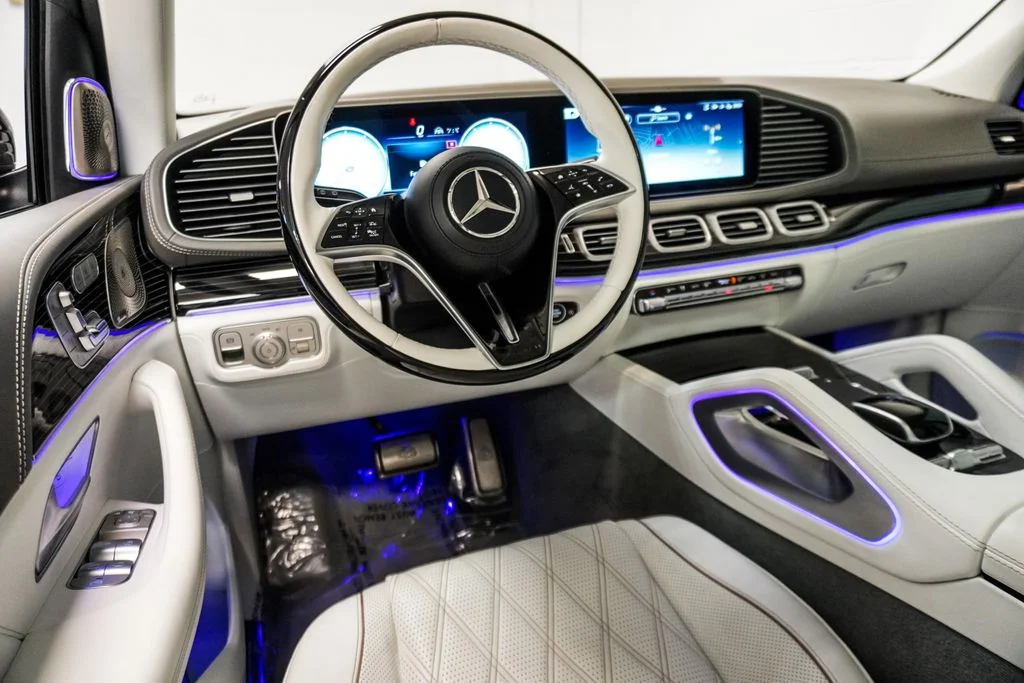 Used 2024 Black Mercedes-Benz Maybach GLS 600 image 12