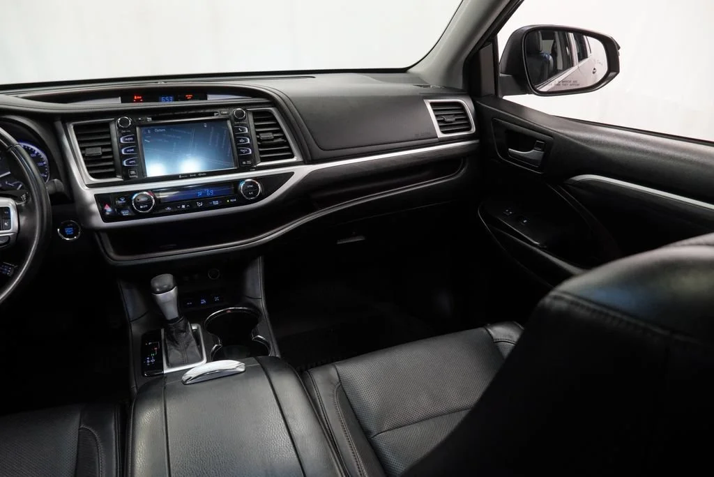 Used 2018 Black Toyota Limited image 17