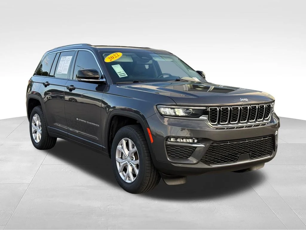 Used 2022 Gray Jeep Limited image 30