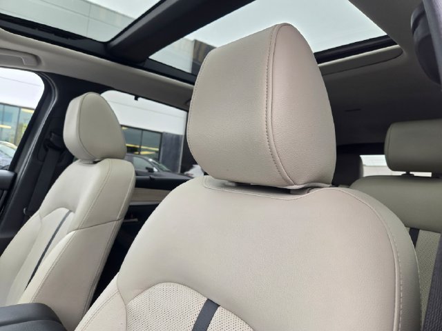 Used 2024 White Mazda Premium image 25