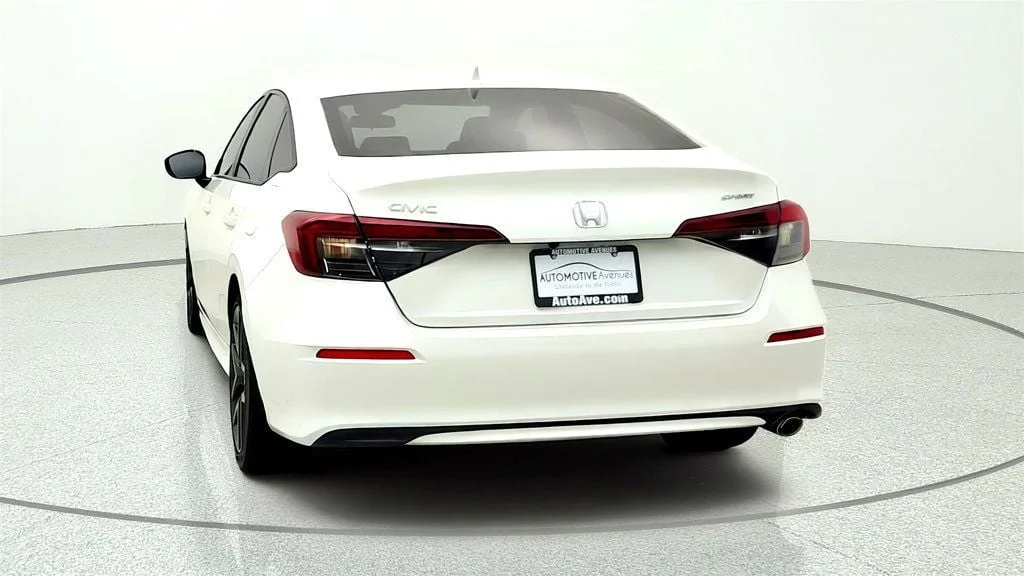 Used 2025 Platinum White Pearl Honda Sport CVT image 6