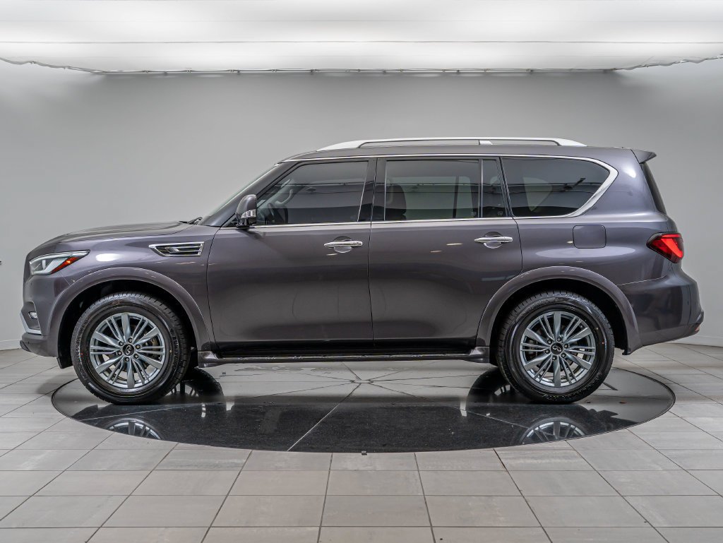 Used 2024 Anthracite Gray INFINITI LUXE image 5