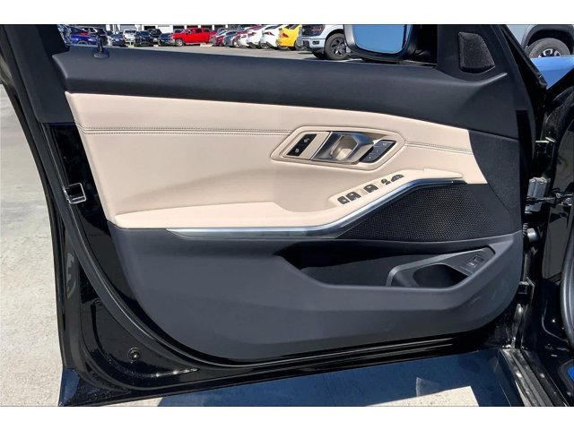 New 2026 Jet Black BMW 330i NA image 10