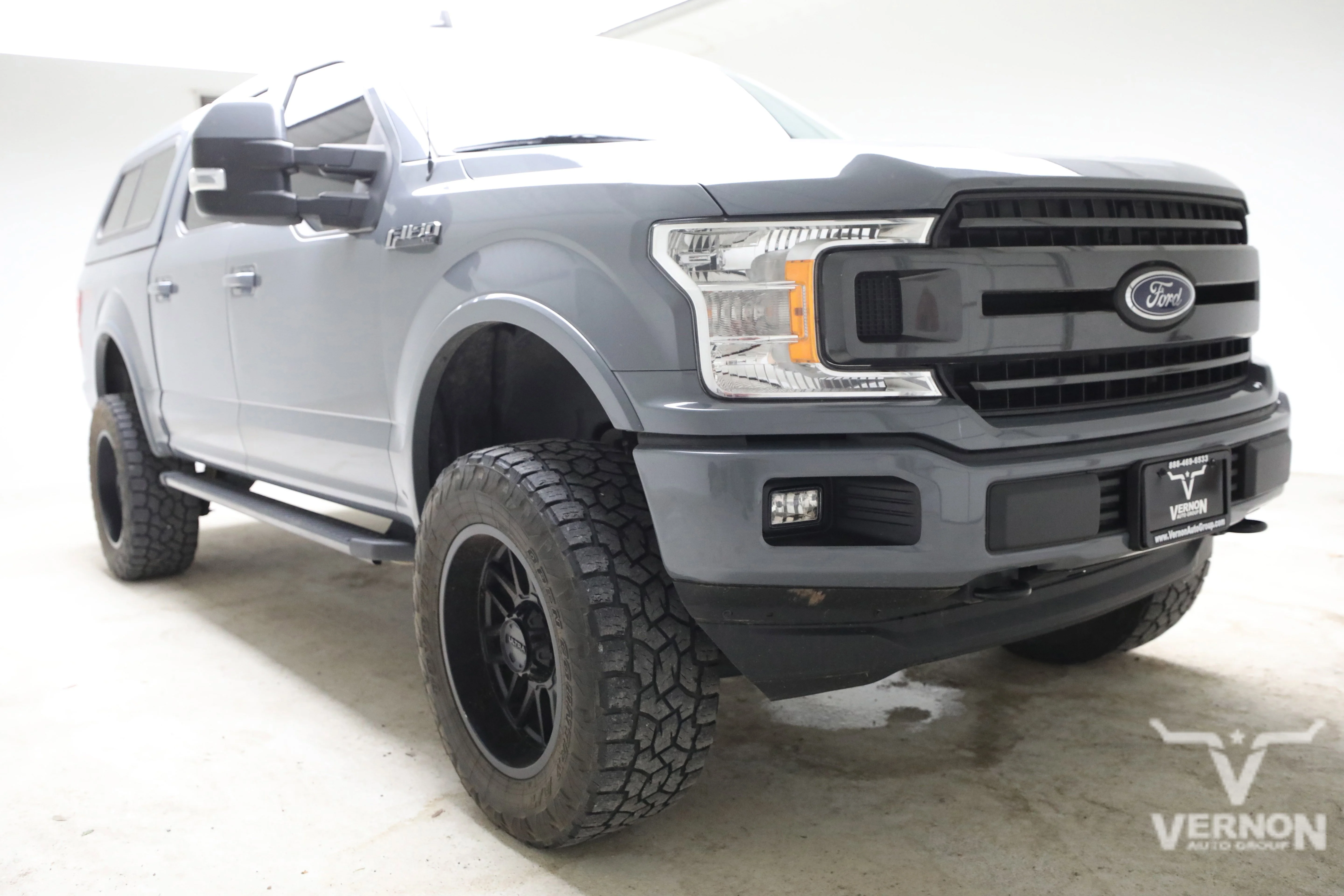 Pre-Owned 2020 Ford F-150 XLT Crew Cab 4x4 Fx4