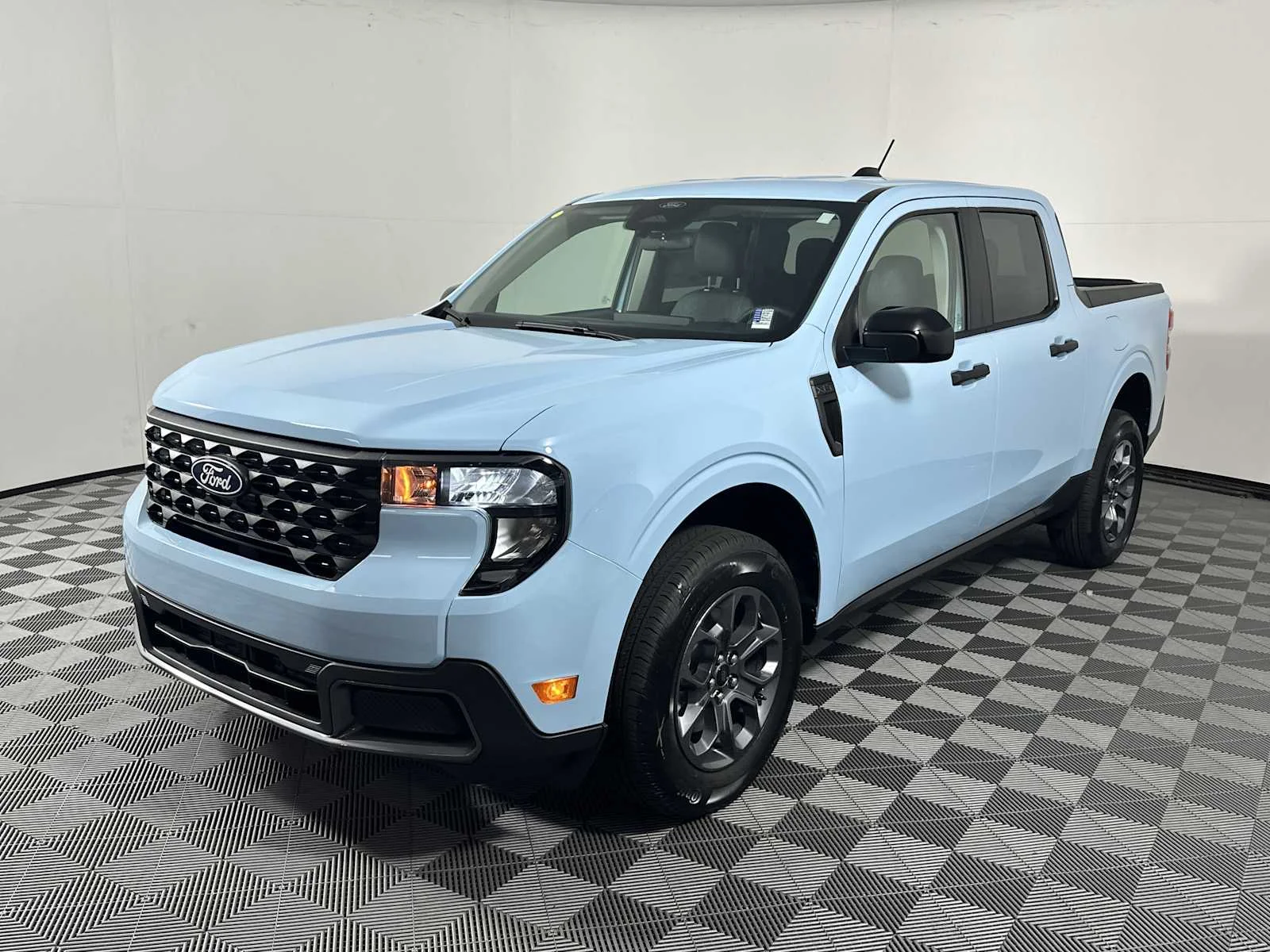New 2026 Light Blue Ford XLT image 3