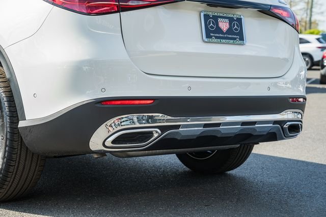 New 2026 Polar White Mercedes-Benz GLC 300 image 9