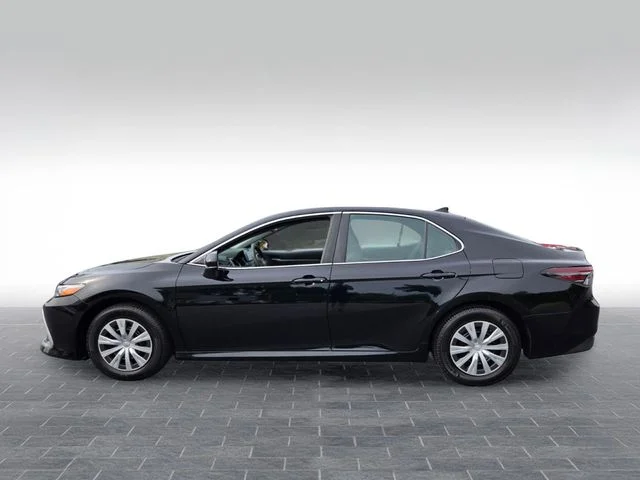 Used 2022 Black Toyota LE image 4