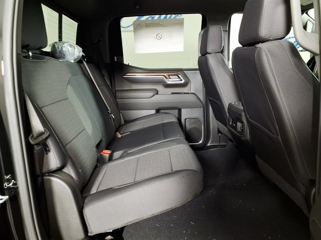 2026 Chevrolet Silverado 1500 LT - Photo 9