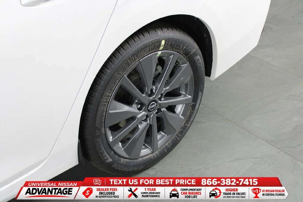 New 2026 Aspen White TriCoat Nissan SL image 9
