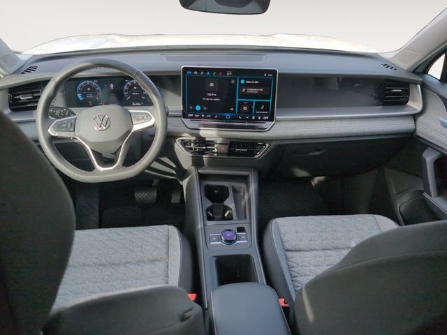 New 2025 White Volkswagen 2.0T S image 10
