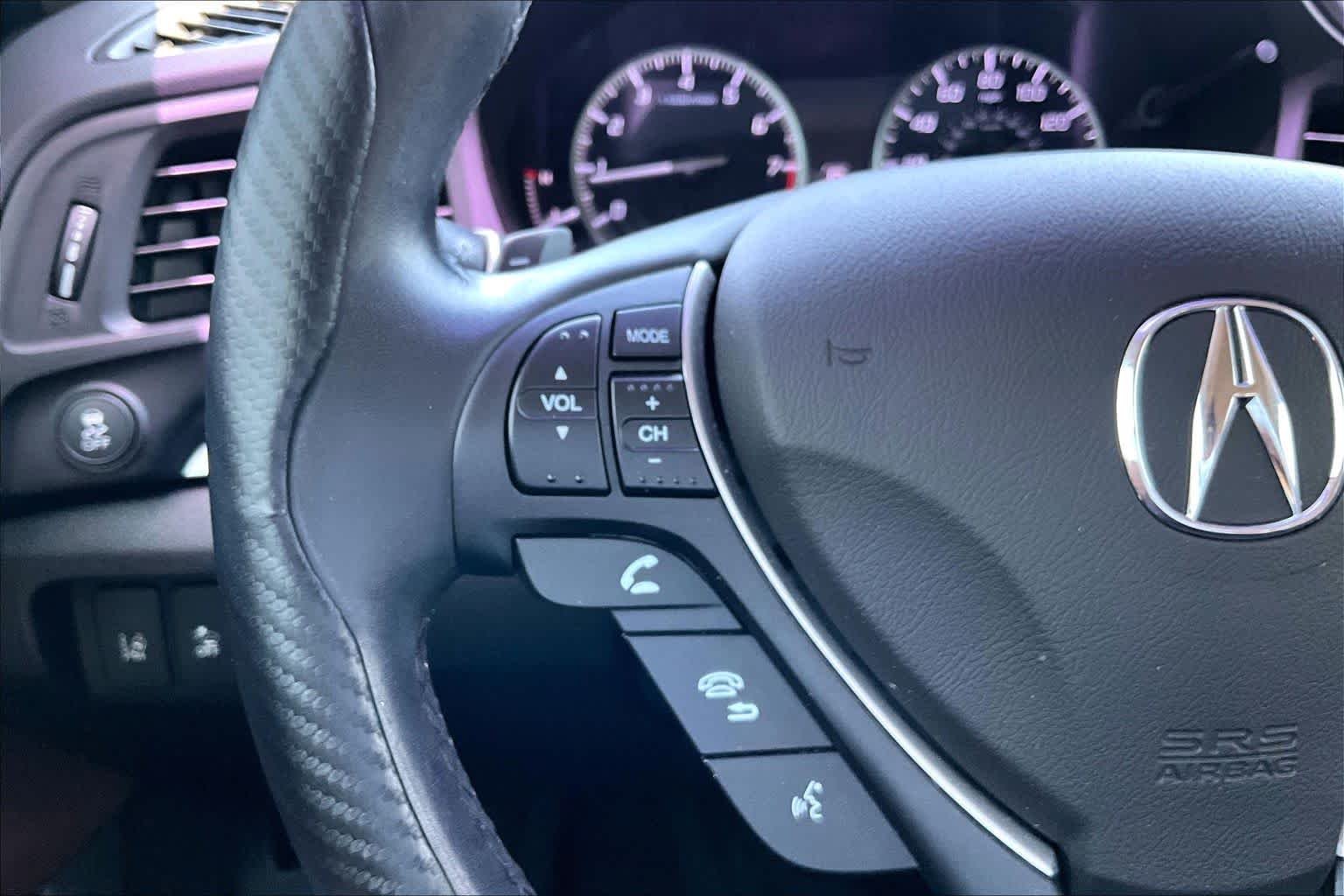 Used 2021 Platinum White Pearl Acura w/Premium Package image 24