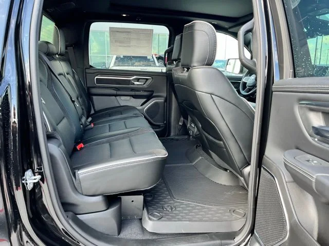 2026 RAM 1500 Laramie - Photo 20