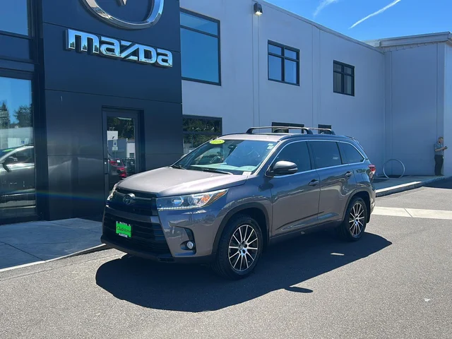 2018 Toyota Highlander SE