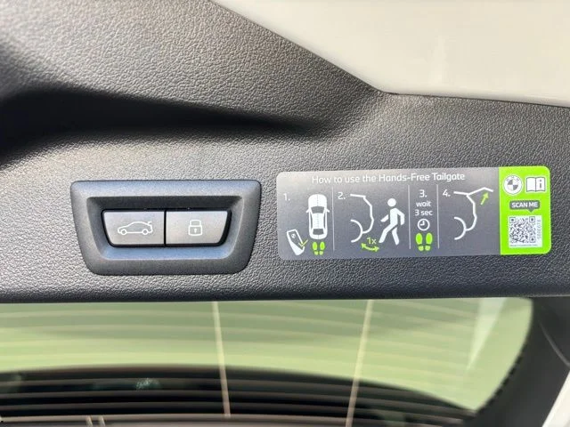 New 2026 Mineral White Metallic BMW xDrive40i image 39