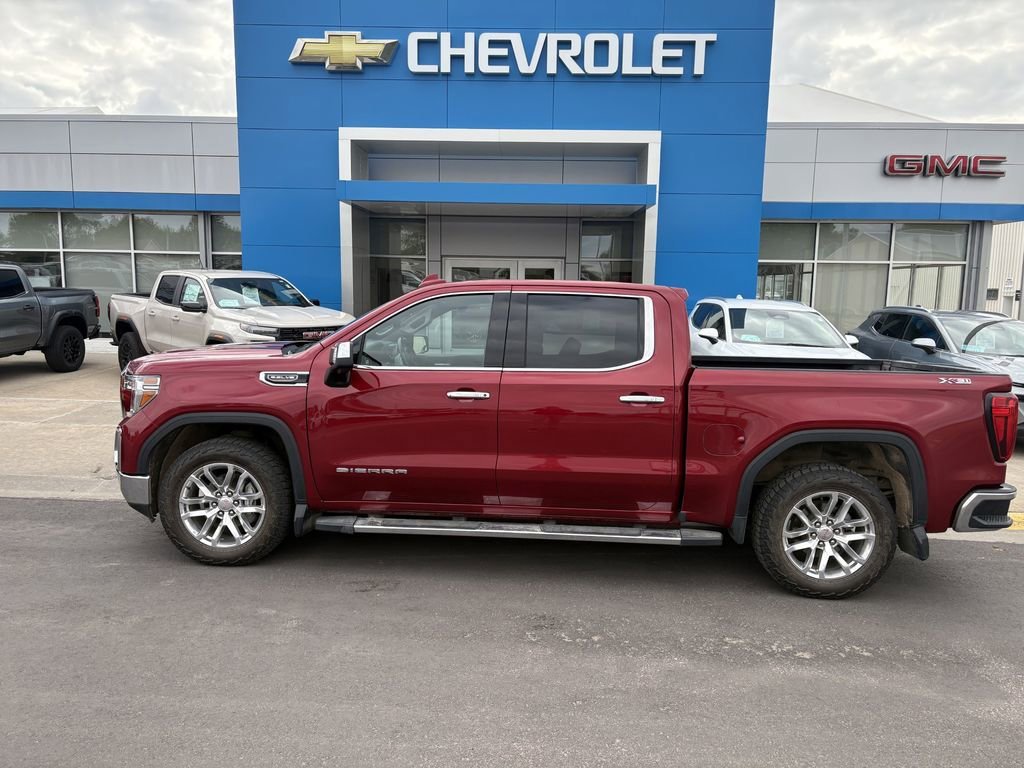 2020 GMC Sierra 4WD Crew Cab Short Box SLT's photo