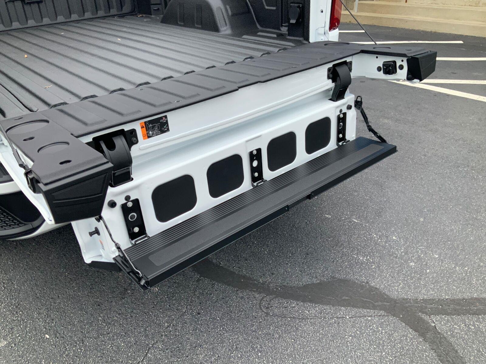 2026 Chevrolet Silverado 1500 RST - Photo 34