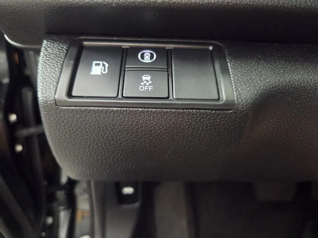 Used 2022 Black Honda EX image 19