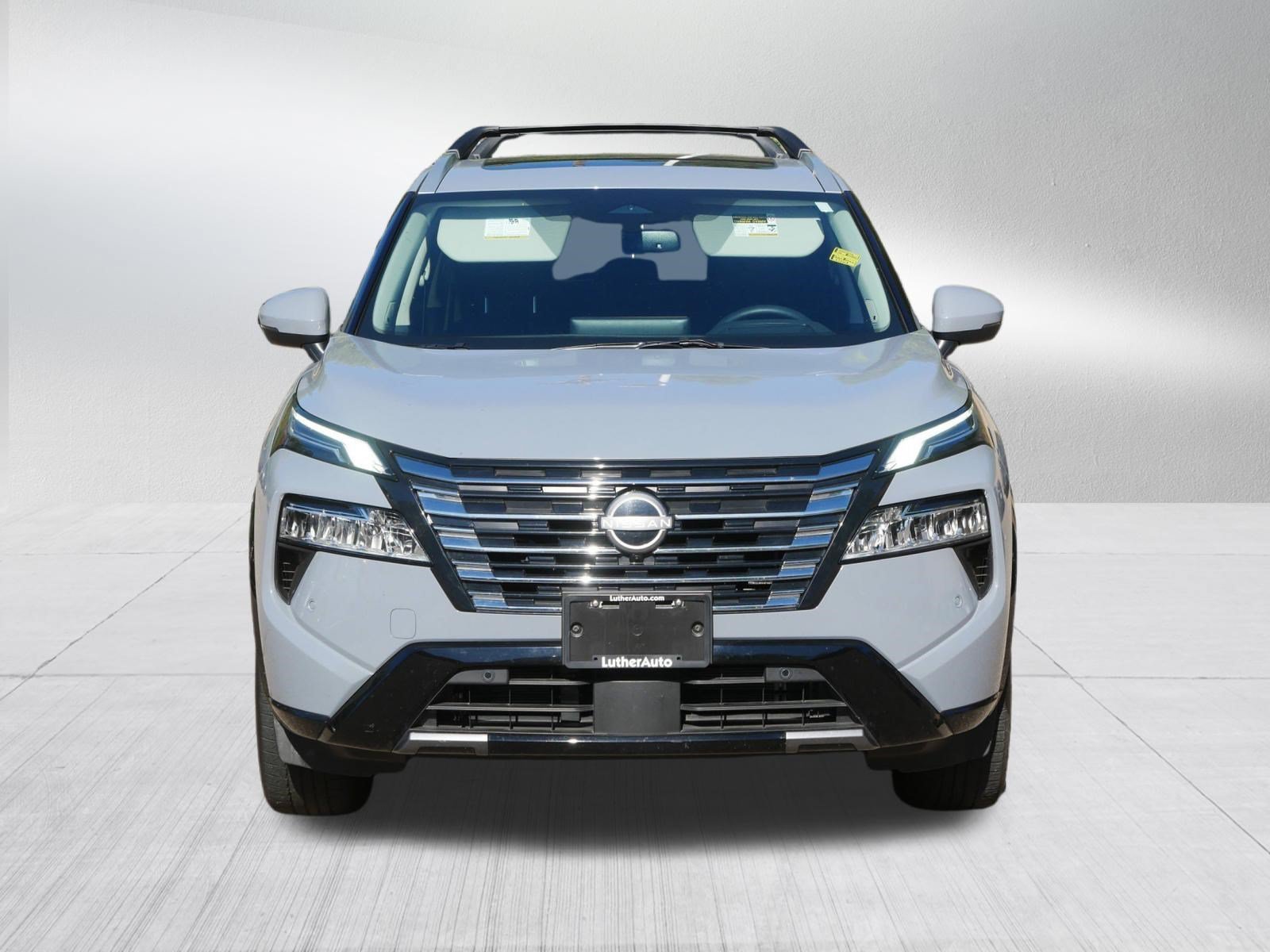 Certified 2025 Nissan Rogue Platinum with VIN JN8BT3DD5SW474612 for sale in Inver Grove, Minnesota