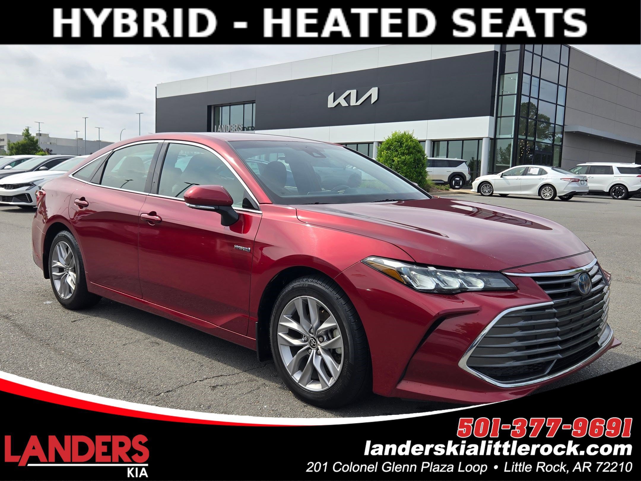 2021 Toyota Avalon XLE Hybrid's photo