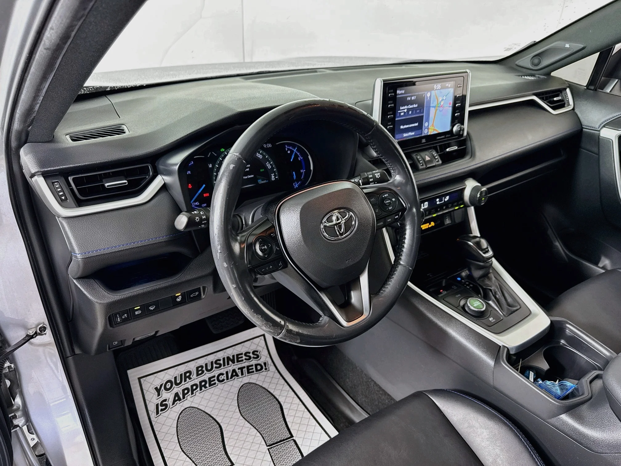 Used 2019 Silver Sky Metallic Toyota Hybrid XSE image 9