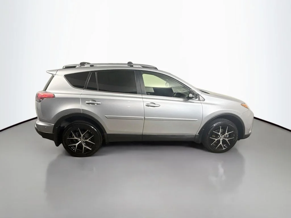 Used 2018 Silver Sky Metallic Toyota SE image 8