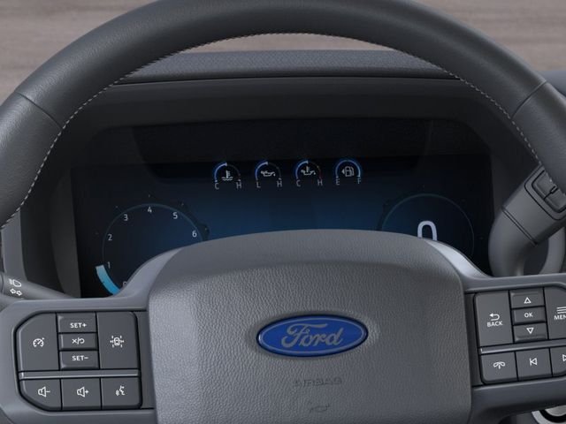 New 2026 Oxford White Ford XLT image 13