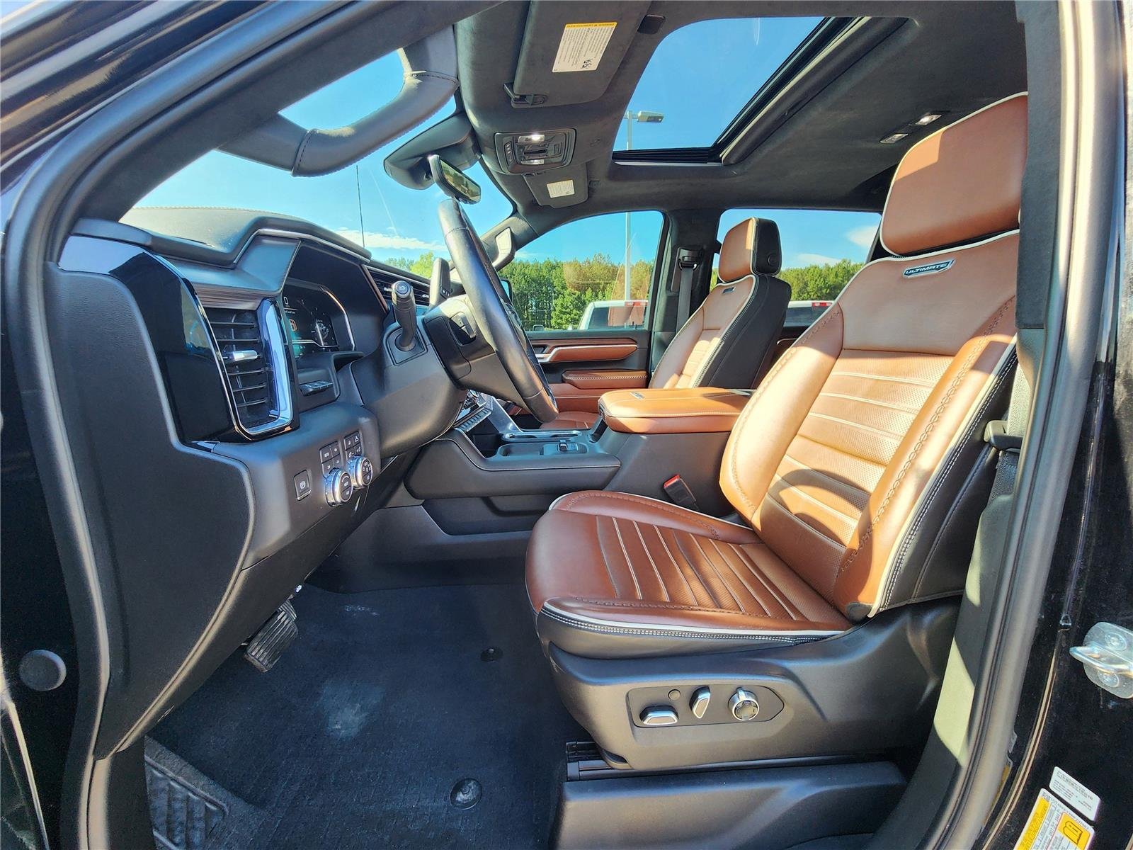 Used 2024 Onyx Black GMC Denali Ultimate image 14