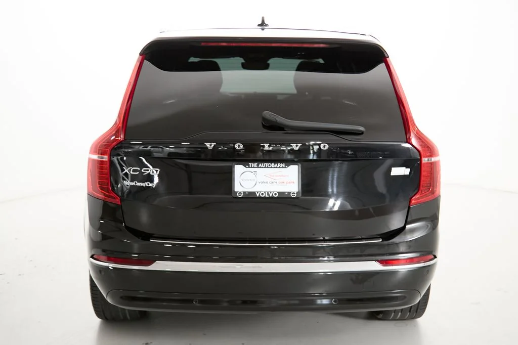 Certified Used 2024 Onyx Black Volvo Ultimate image 7