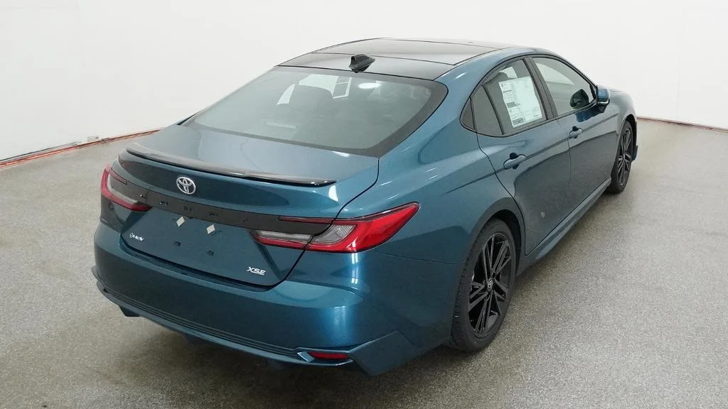 New 2026 Ocean Gem Toyota XSE image 22