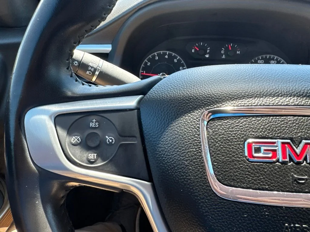 Used 2019 Gray GMC SLE-1 image 16
