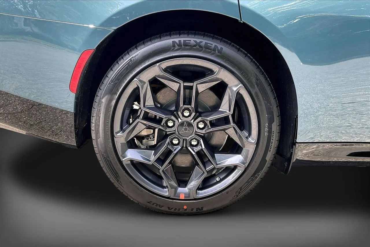 New 2026 Pitch Black Dodge R/T Plus image 33