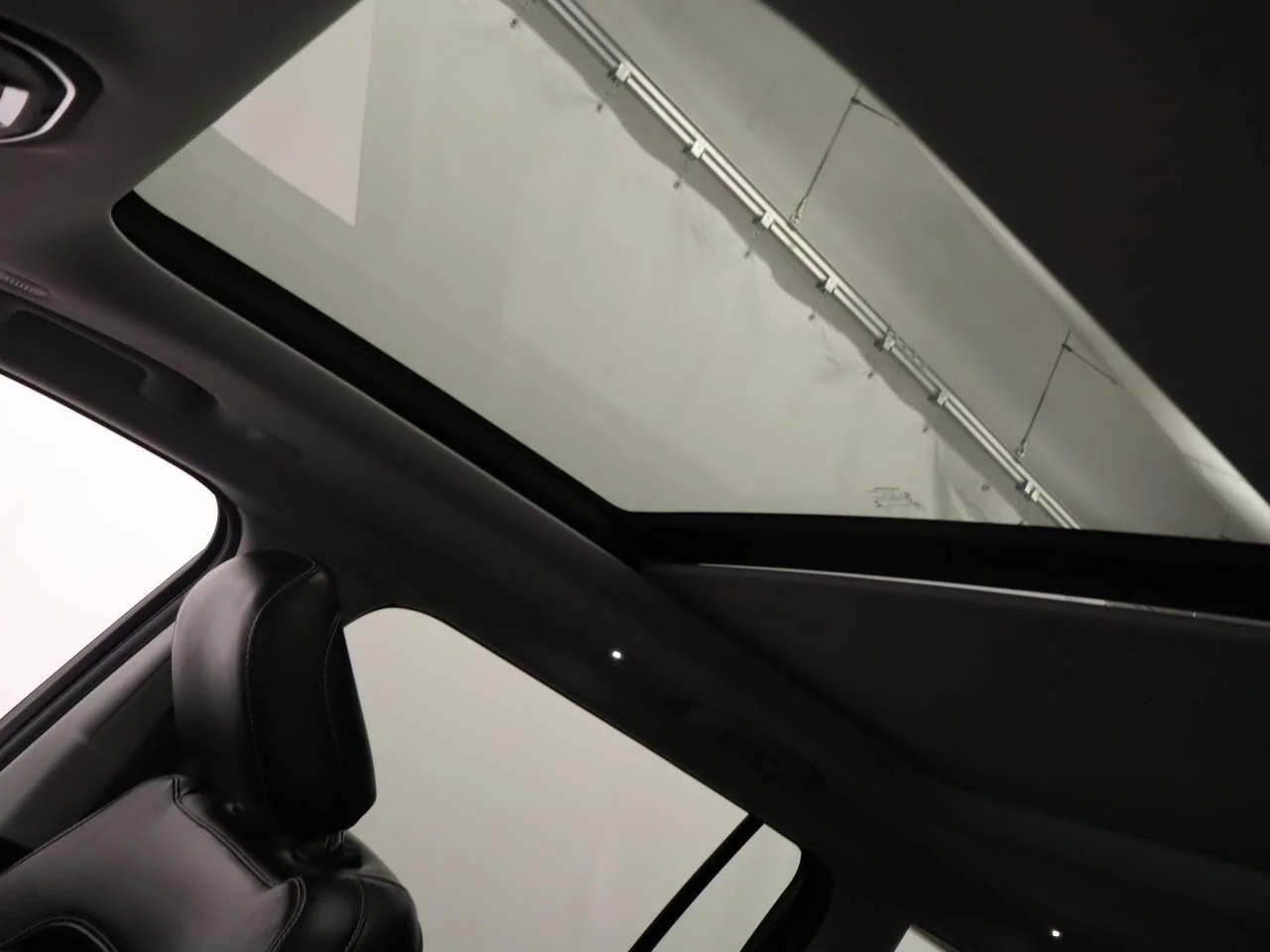 Certified Used 2021 Diamond Black Jeep Limited image 20
