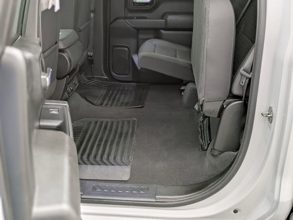 Used 2024 Summit White Chevrolet Custom image 25