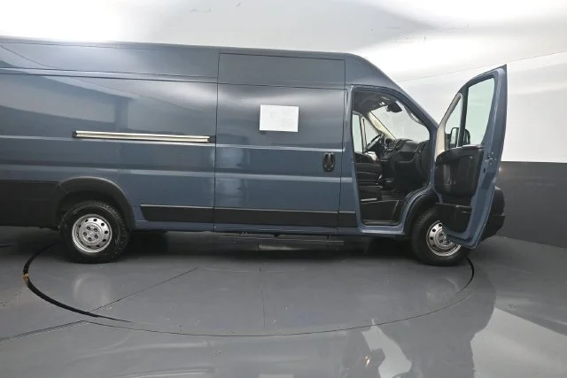 Used 2021 Blue Ram High Roof image 21