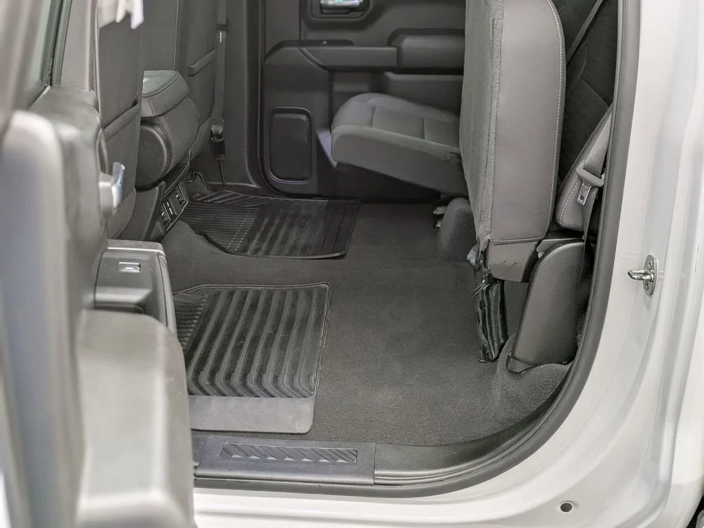 Used 2024 Summit White Chevrolet Custom image 25