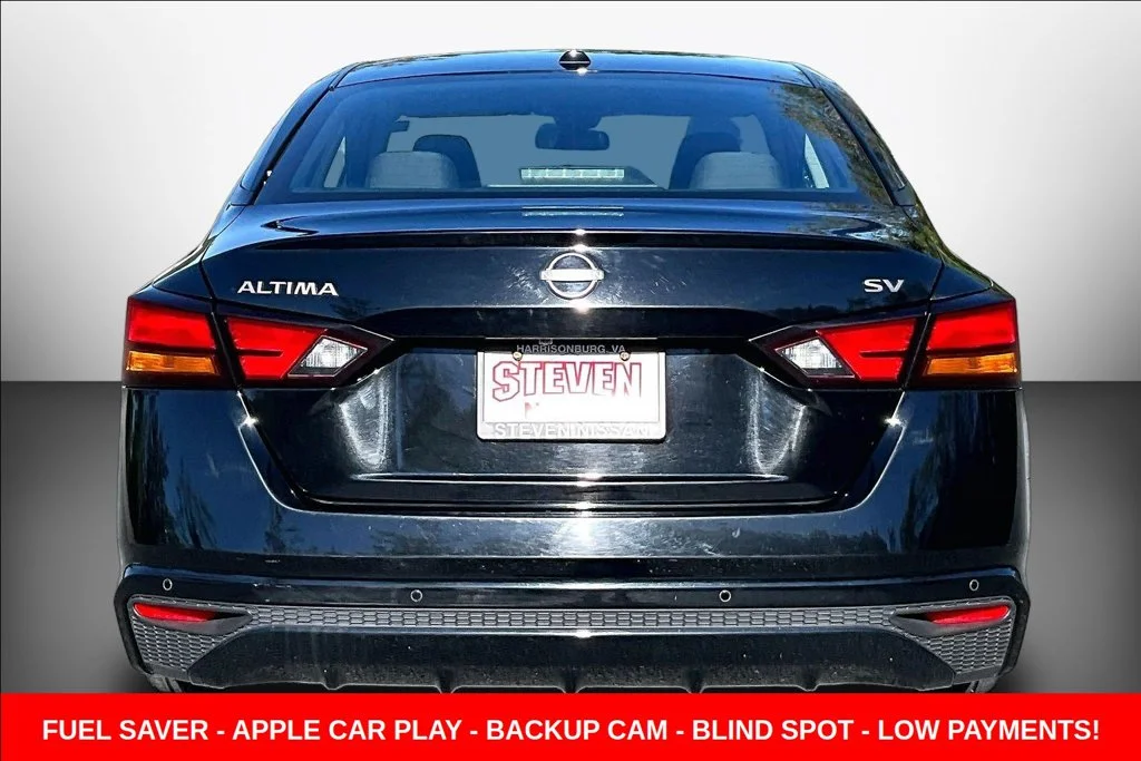 Used 2024 Black Nissan 2.5 SV image 5