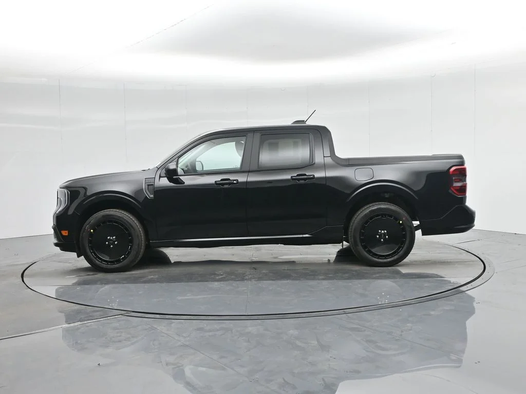 New 2025 Black Ford Lobo Standard image 58