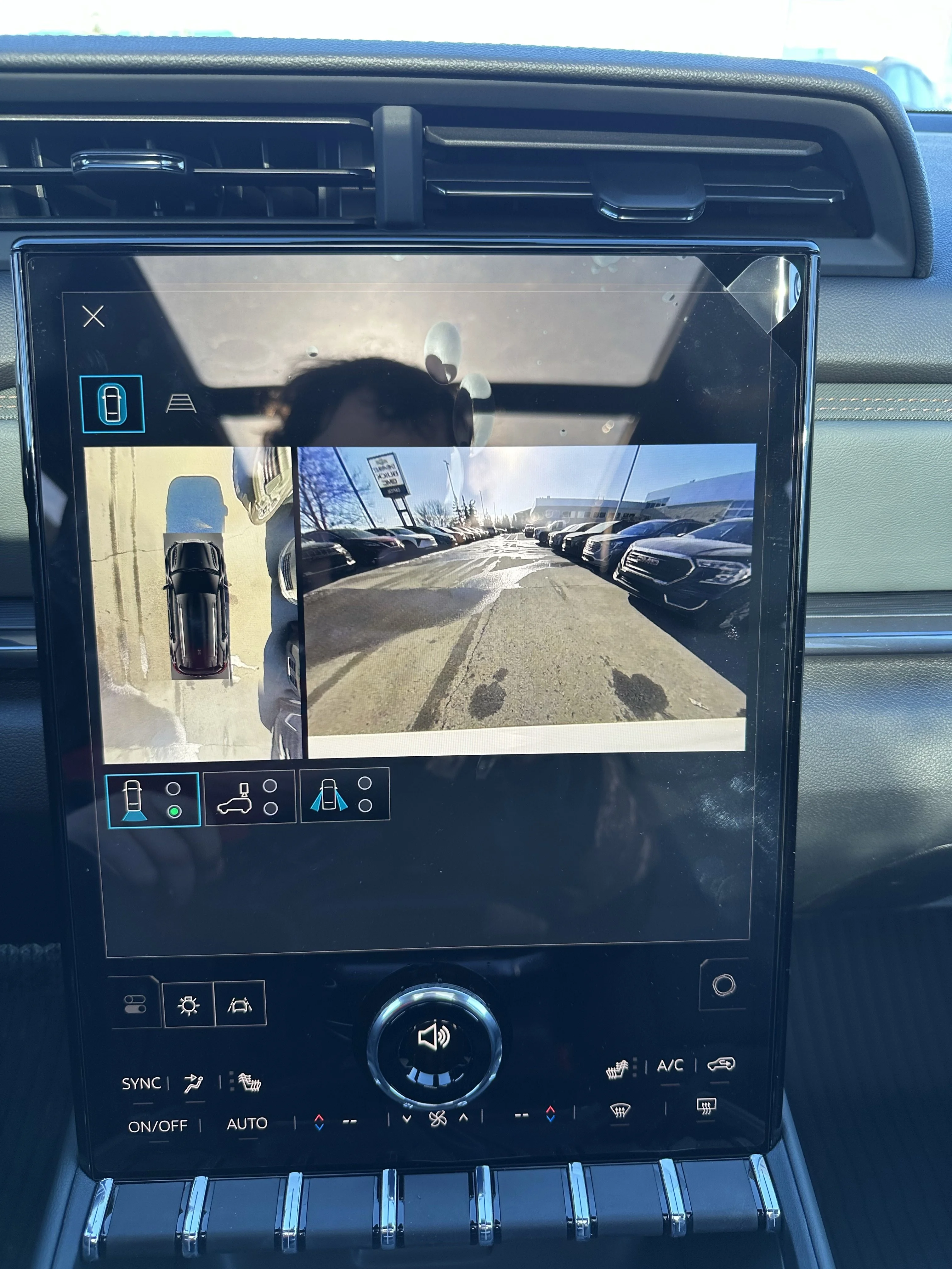 New 2026 Summit White GMC AWD AT4 image 14